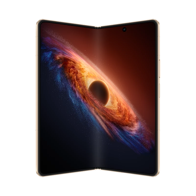 Ein goldfarbenes faltbares Smartphone mit kosmischem Hintergrundbild.