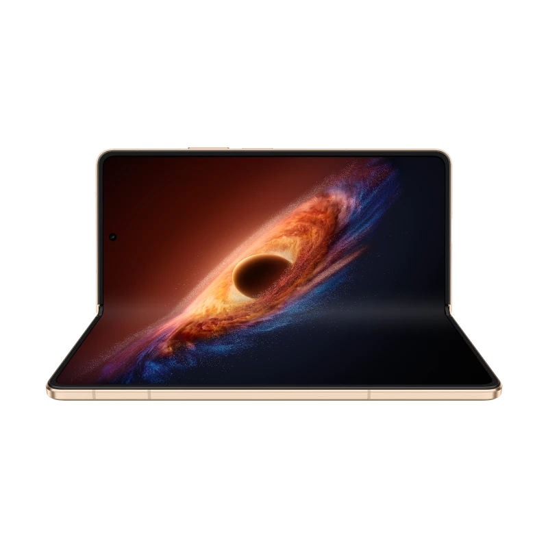 Ein goldfarbenes faltbares Smartphone mit einem kosmischen Hintergrundbild.