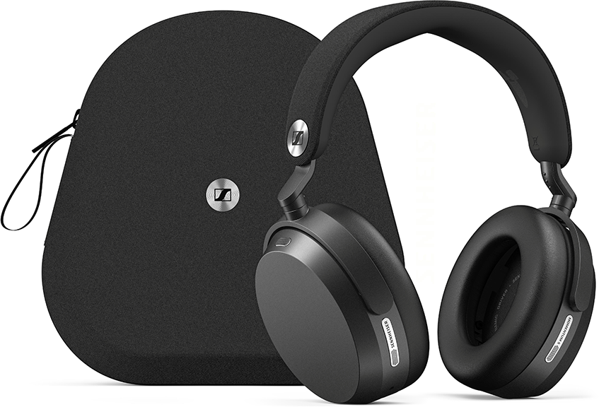 Fekete fejhallgató fekete tok mellett, Sennheiser logóval.