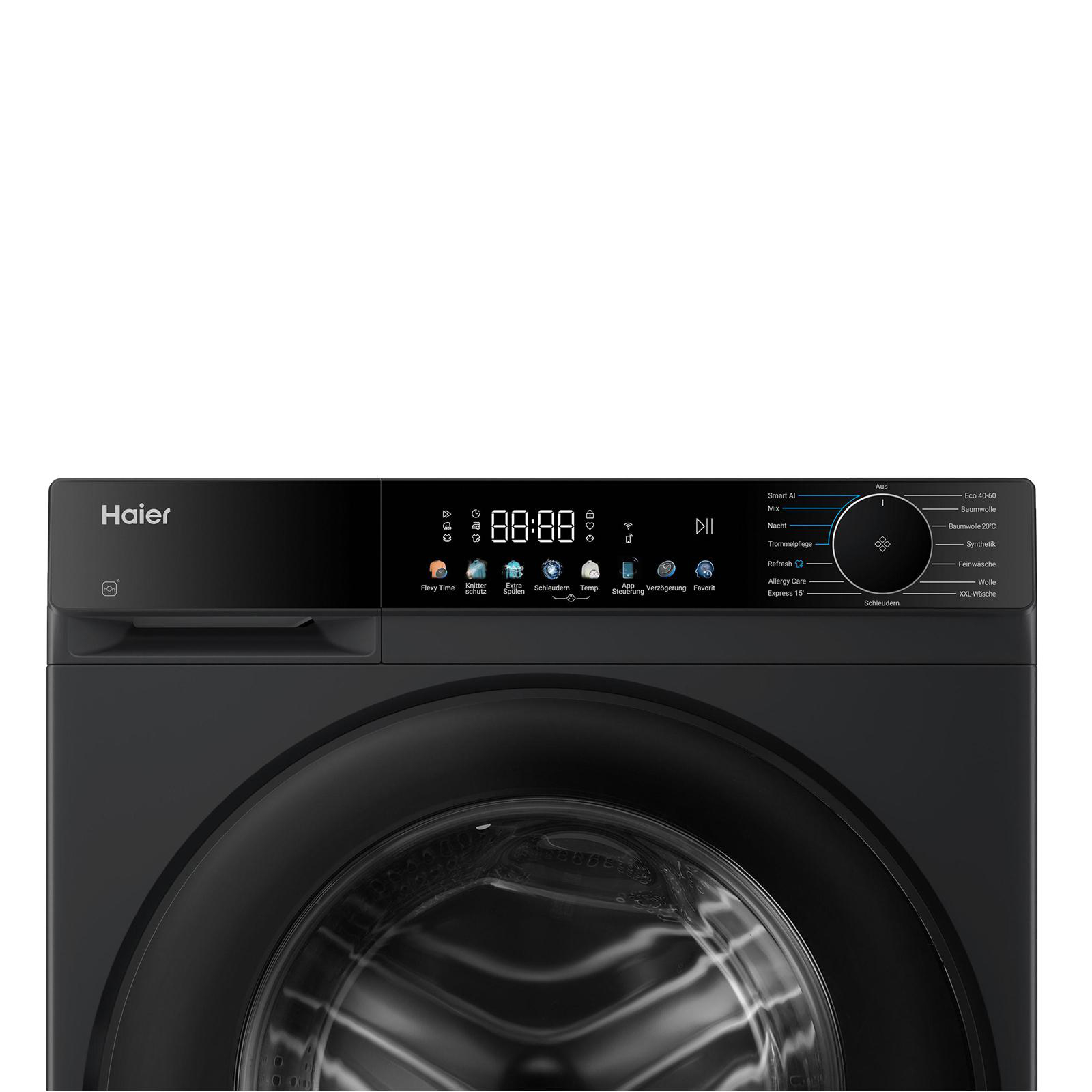 Eine schwarze Haier Waschmaschine mit digitalem Display und Programmwahlknopf.
