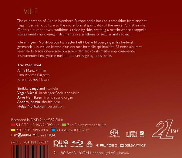 Rote CD-Hülle mit weißem Text und Logos, die über die Musik und die Künstler informieren.