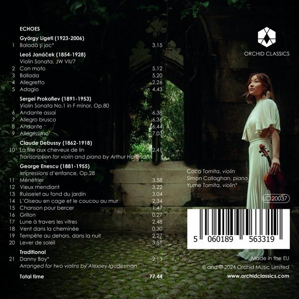 CD-Rückseite mit Musiktitel, Künstlernamen und einer Geigerin im weißen Kleid.