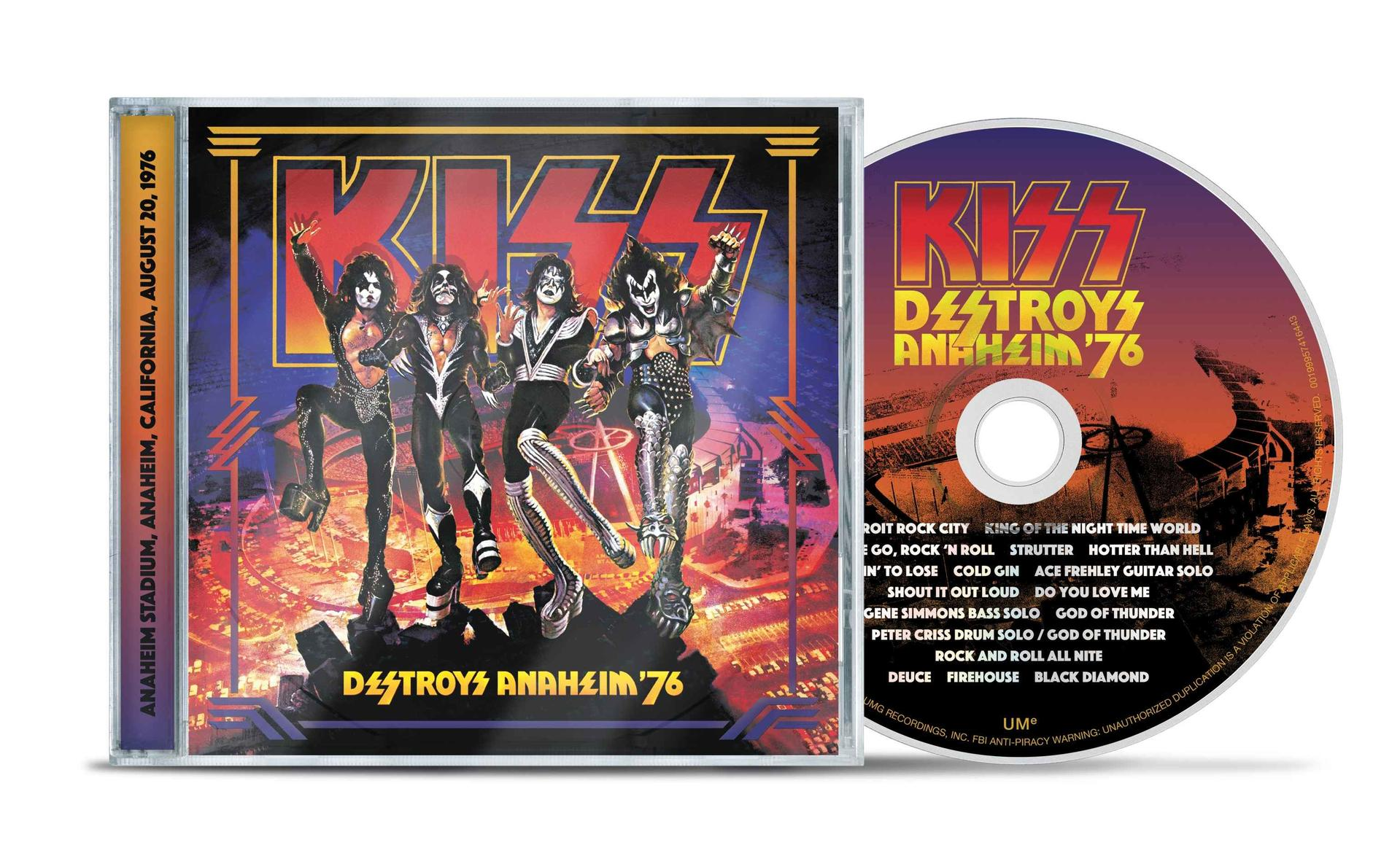 Kiss-CD-Cover mit Bandmitgliedern in Kostümen und Songliste. Anaheim, 1976.