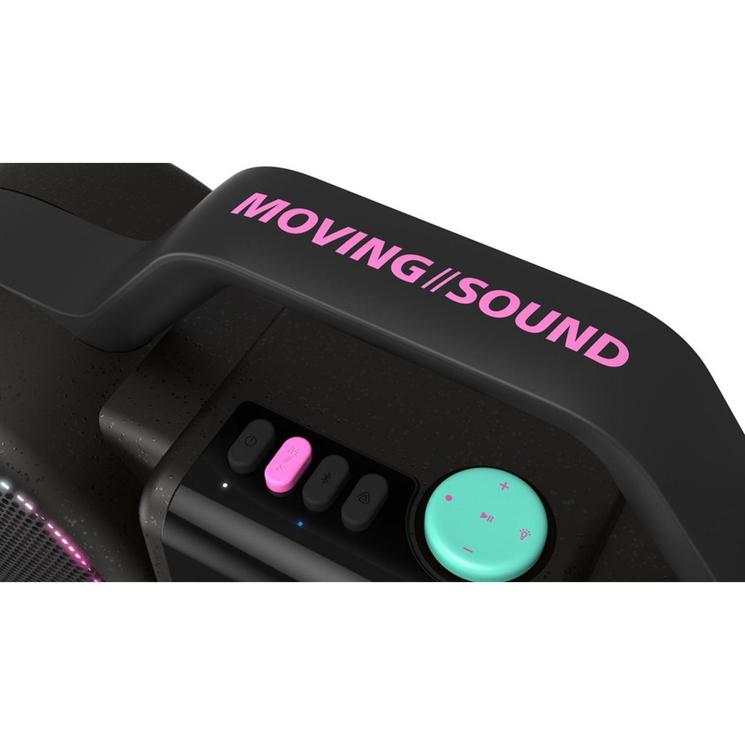 Altoparlante nero con scritta rosa 'MOVING||SOUND' e pulsanti di controllo.