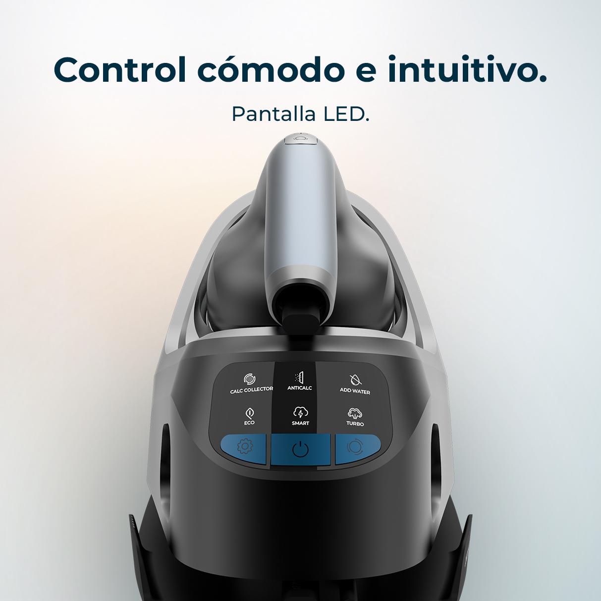 Plancha de vapor con panel de control intuitivo y pantalla LED.