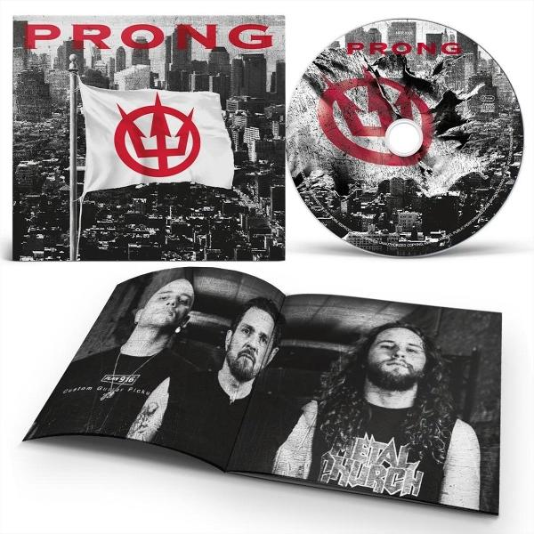 Prong Albumcover, CD und Booklet mit Bandmitgliedern und Stadtsilhouette.
