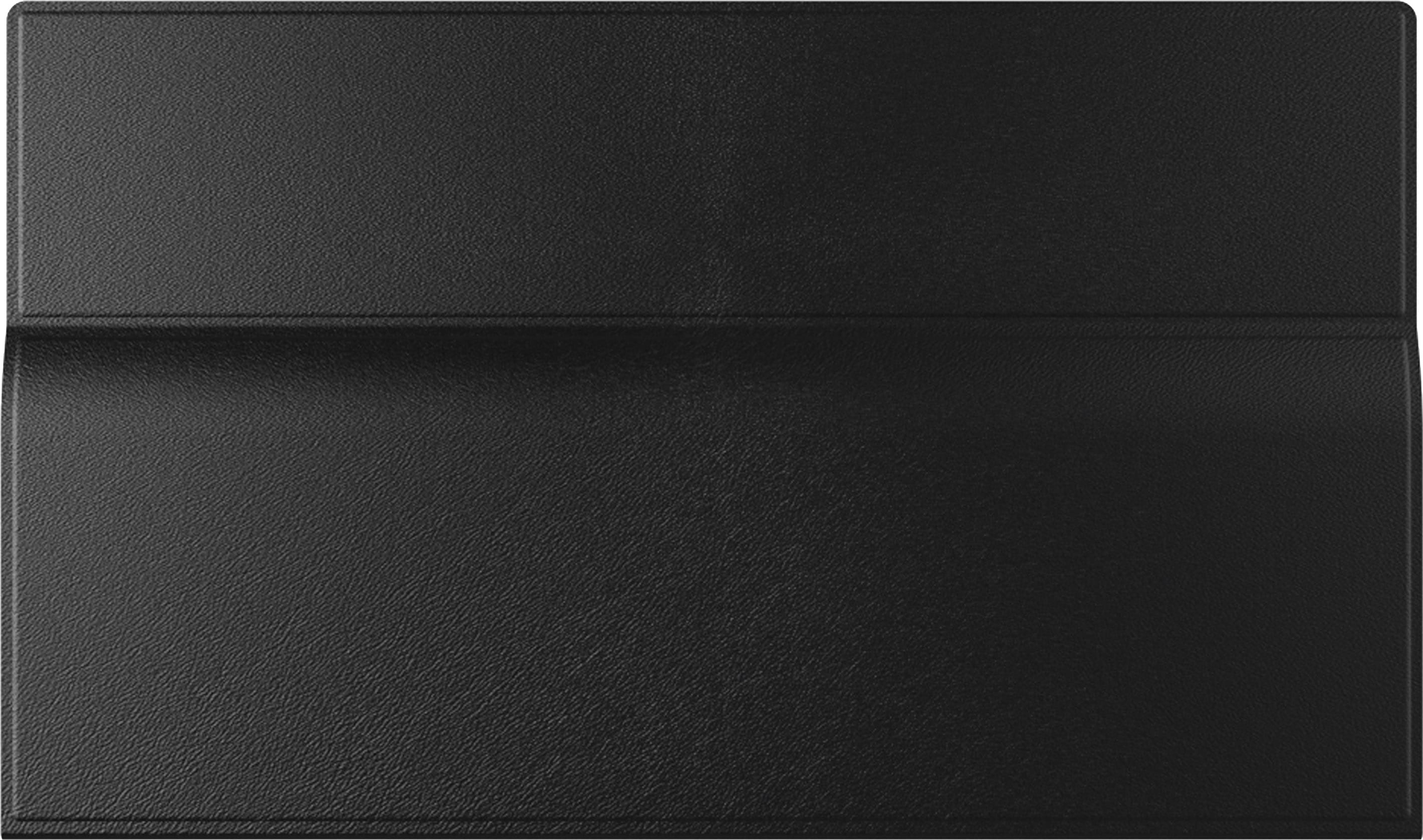 Czarne, teksturowane etui na tablet z poziomą linią zgięcia.