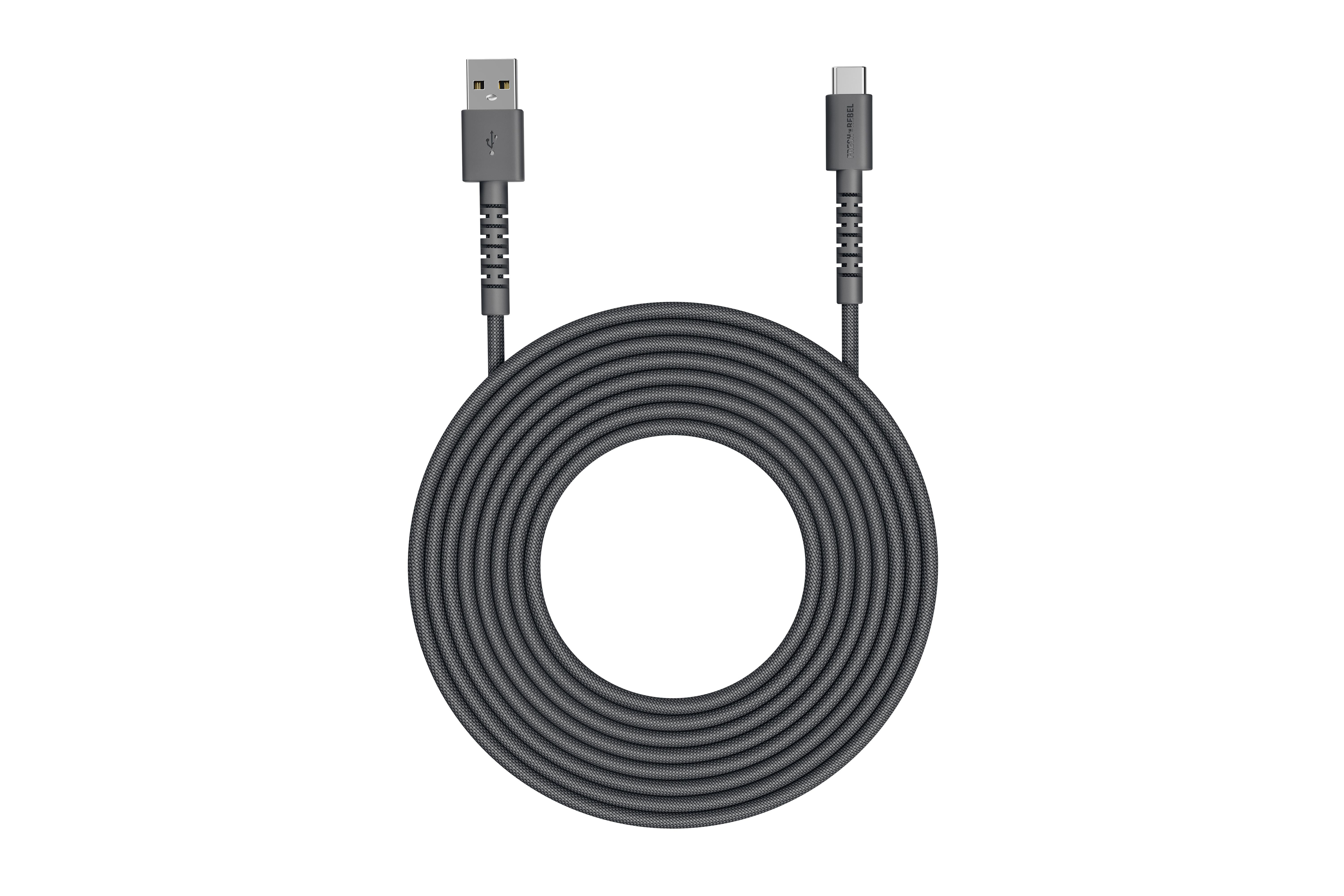 Ein graues USB-C zu USB-A Kabel mit geflochtenem Mantel, aufgewickelt.