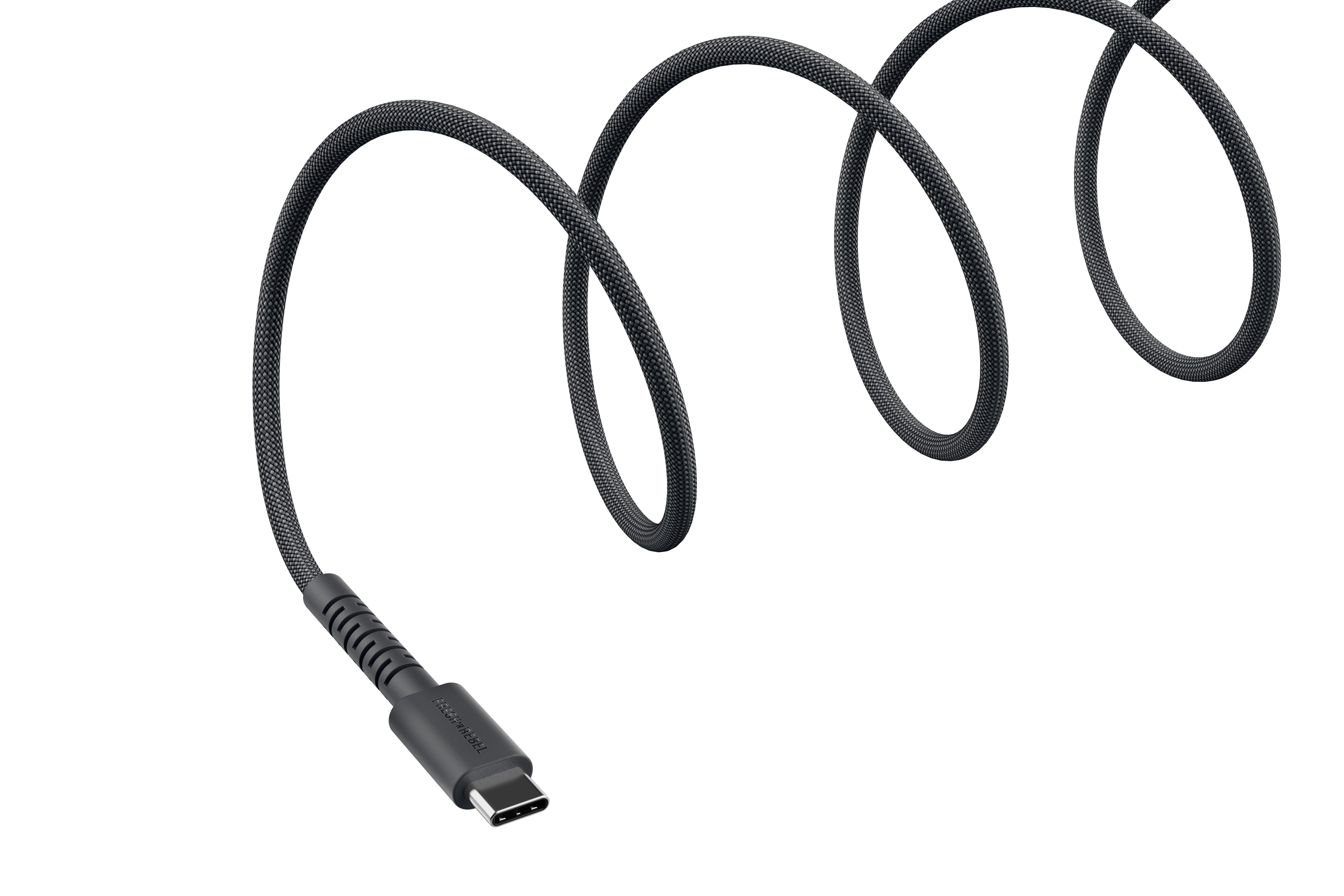 Ein schwarzes USB-C-Kabel mit Stoffummantelung auf weißem Hintergrund.