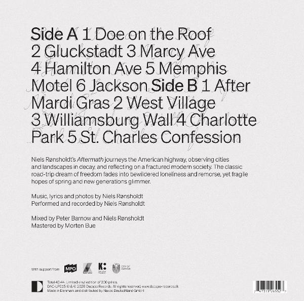Schwarzer Text auf grauem Hintergrund listet Songtitel und Albumdetails auf.