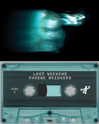 Abstrakter Kopf in Türkis und Schwarz, darunter eine Kassette mit "Lost Weekend Phoebe Bridgers".
