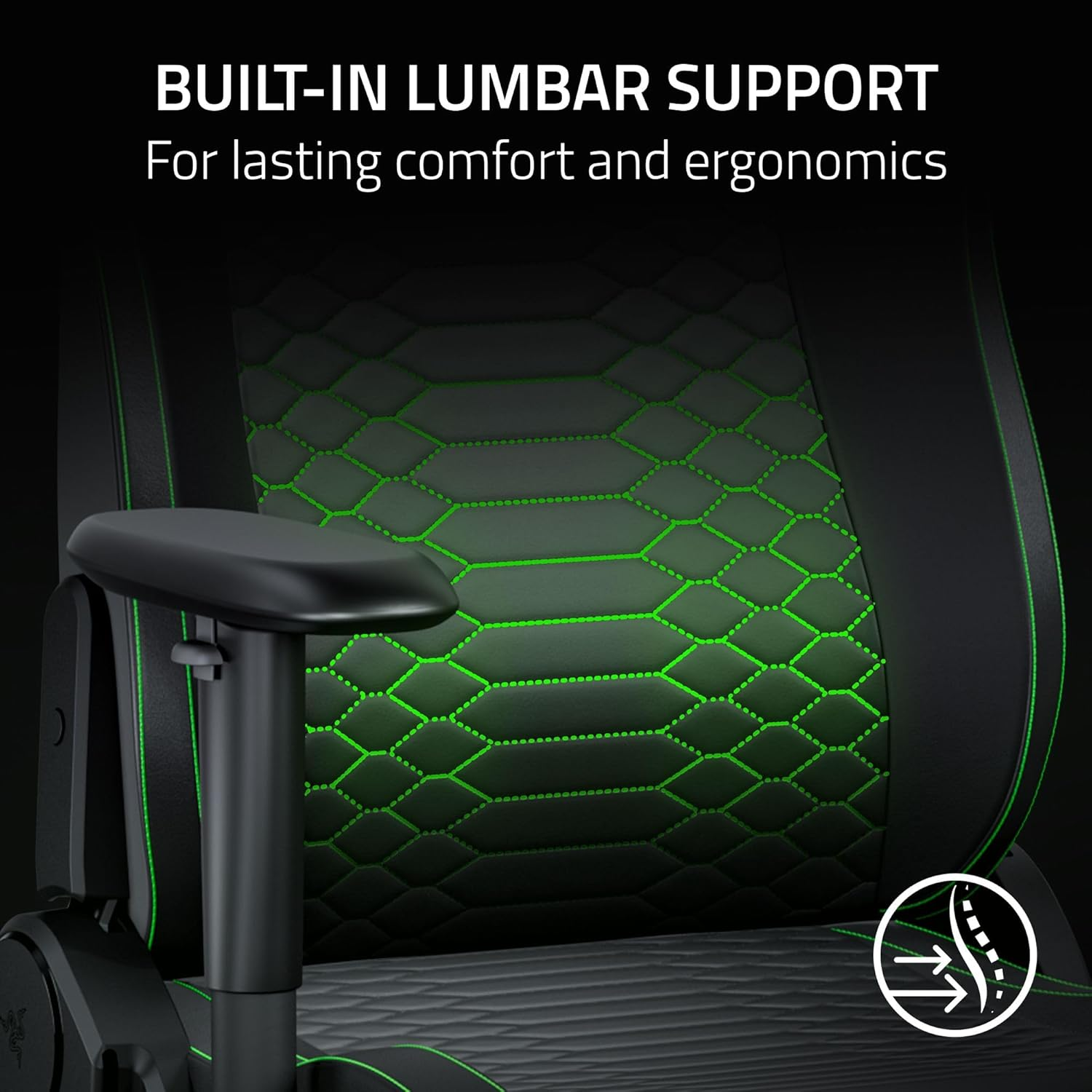 Sedia da gaming nera e verde con cuciture a rombi e supporto lombare integrato.