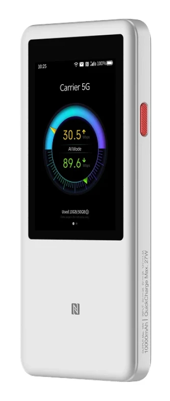 Biały router 5G z ekranem pokazującym prędkość i wykorzystanie pamięci.