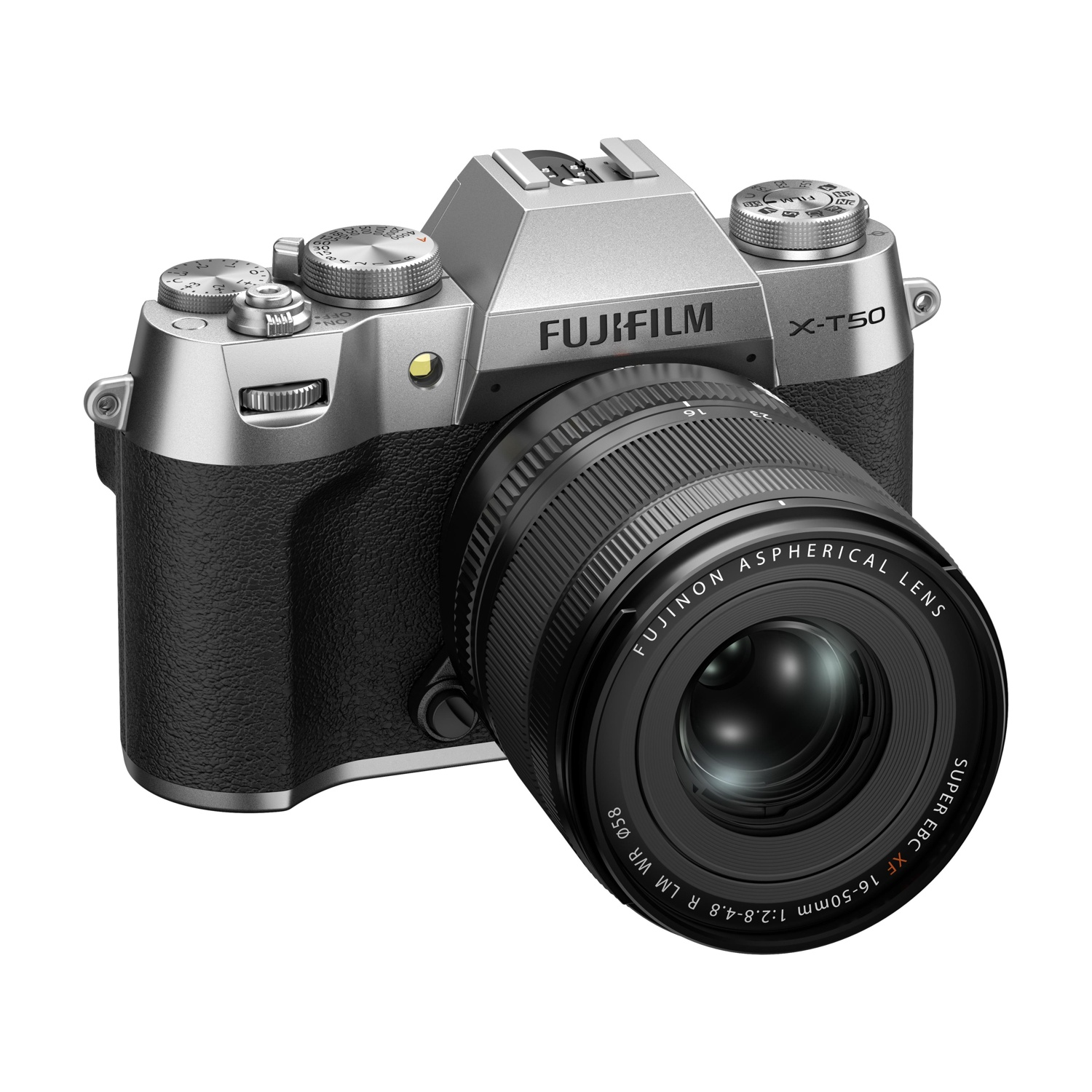 Fotocamera Fujifilm X-T50 argentata con impugnatura nera e obiettivo Fujinon.