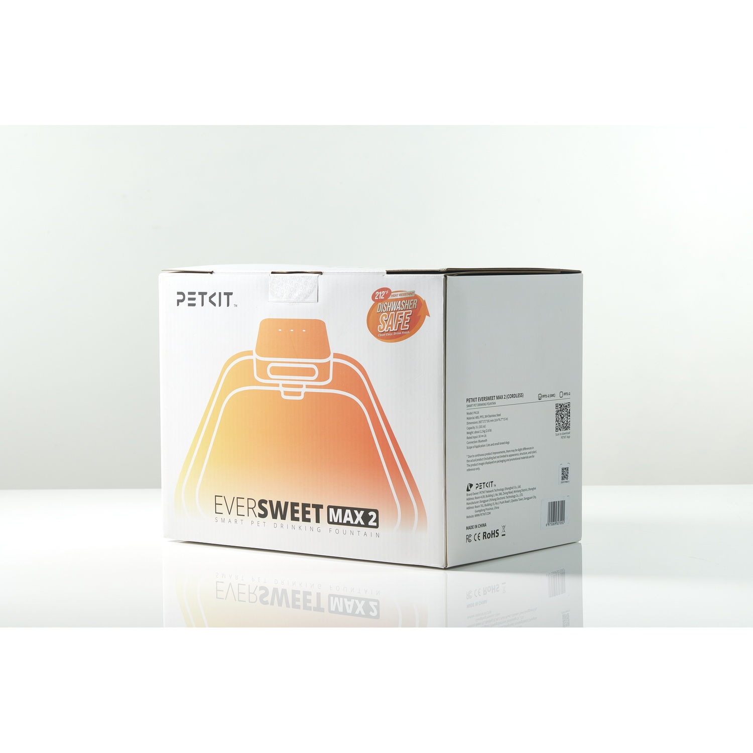 Packaging for a PETKIT EVERSEET MAX 2 smart pet drinking fountain.