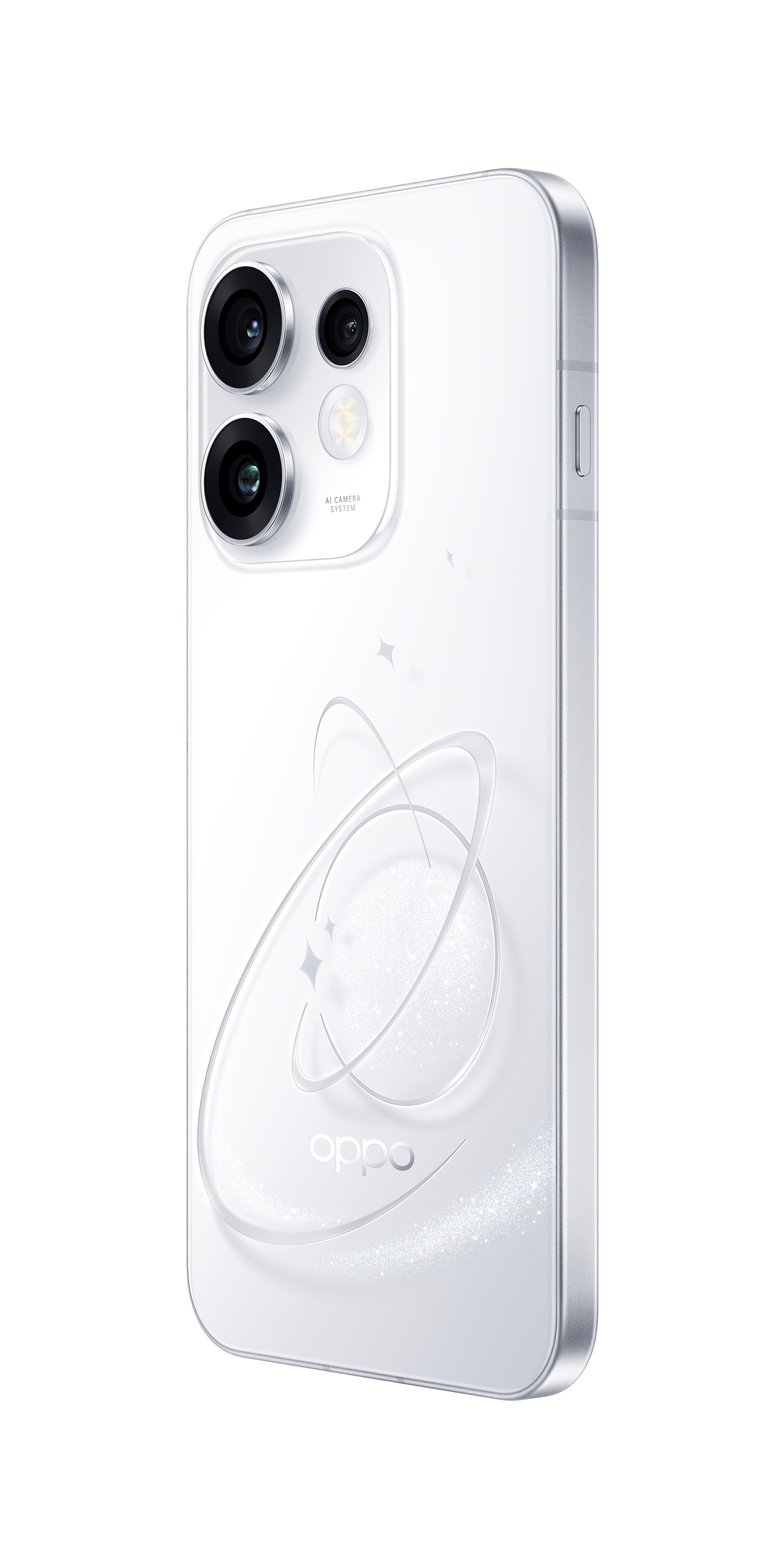 Üçlü kamera sistemli ve gümüş çerçeveli beyaz bir OPPO akıllı telefon.