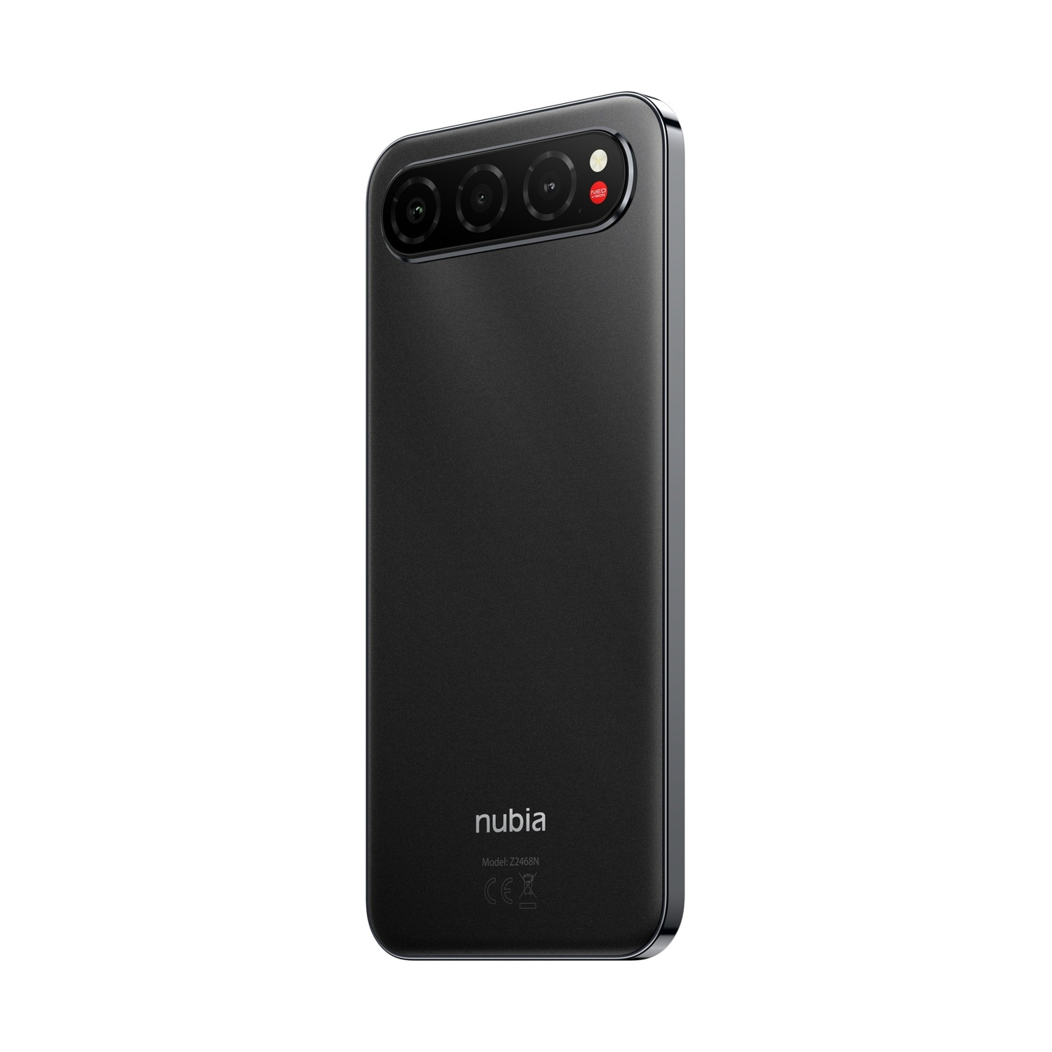 Uno smartphone nero con tre fotocamere e il logo Nubia sul retro.