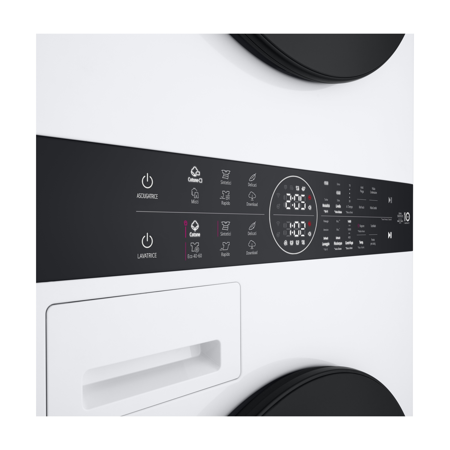 Il pannello di controllo di una lavatrice con vari programmi e un display digitale.