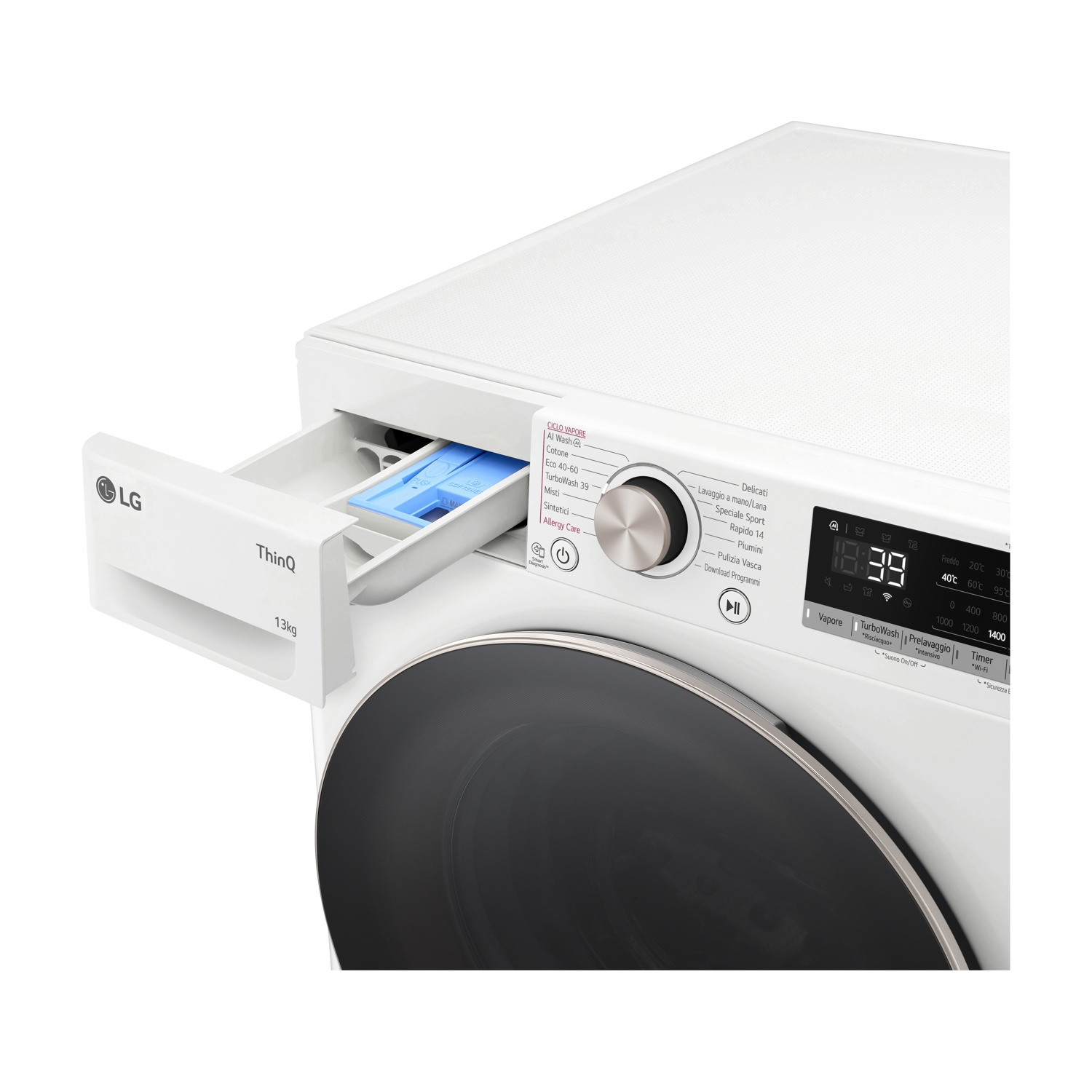 Una lavatrice LG bianca con il cassetto del detersivo estratto. Il pannello di controllo è visibile.