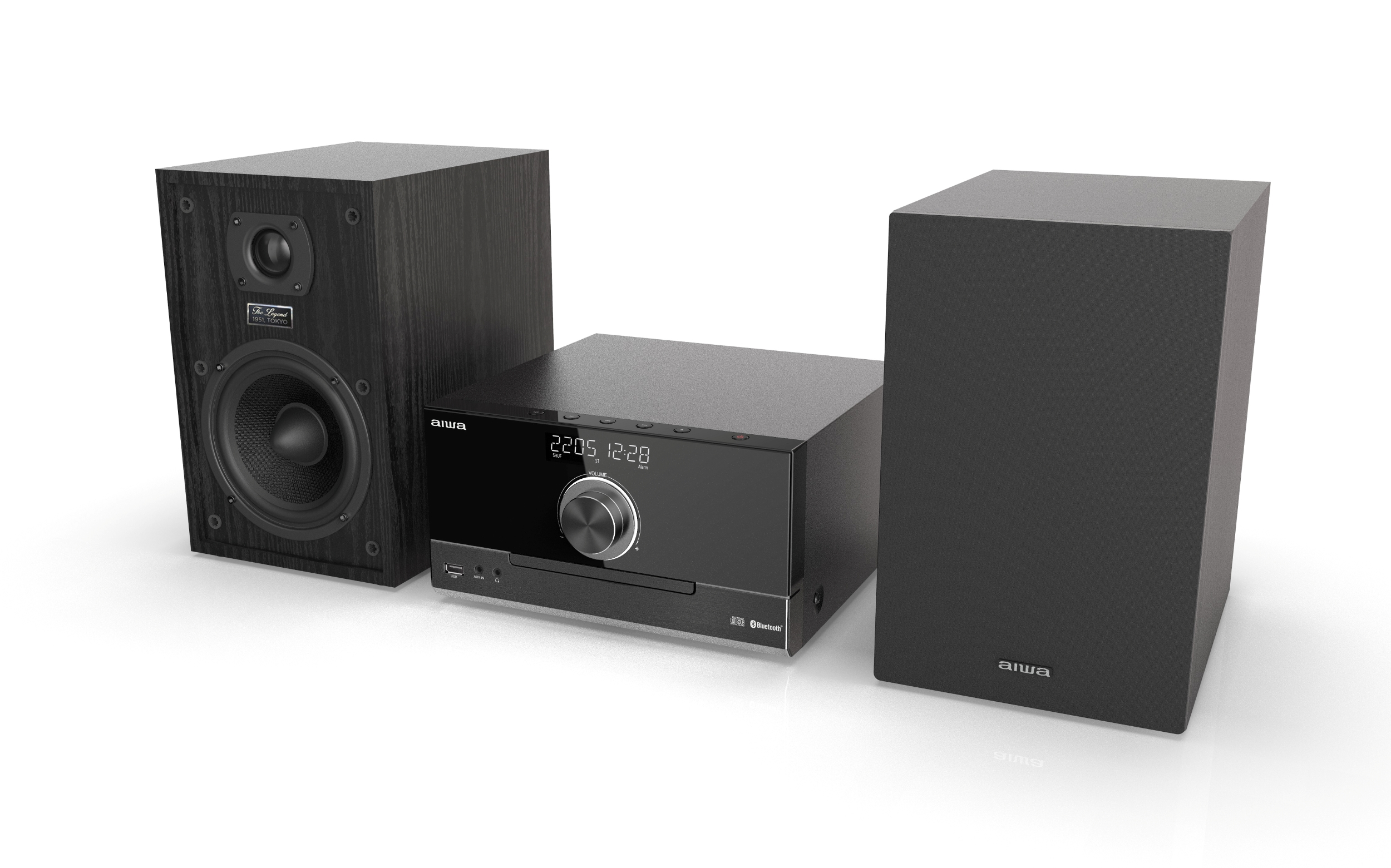 Aiwa-Stereoanlage mit zwei Lautsprechern und Mittelkonsole auf weißem Hintergrund.