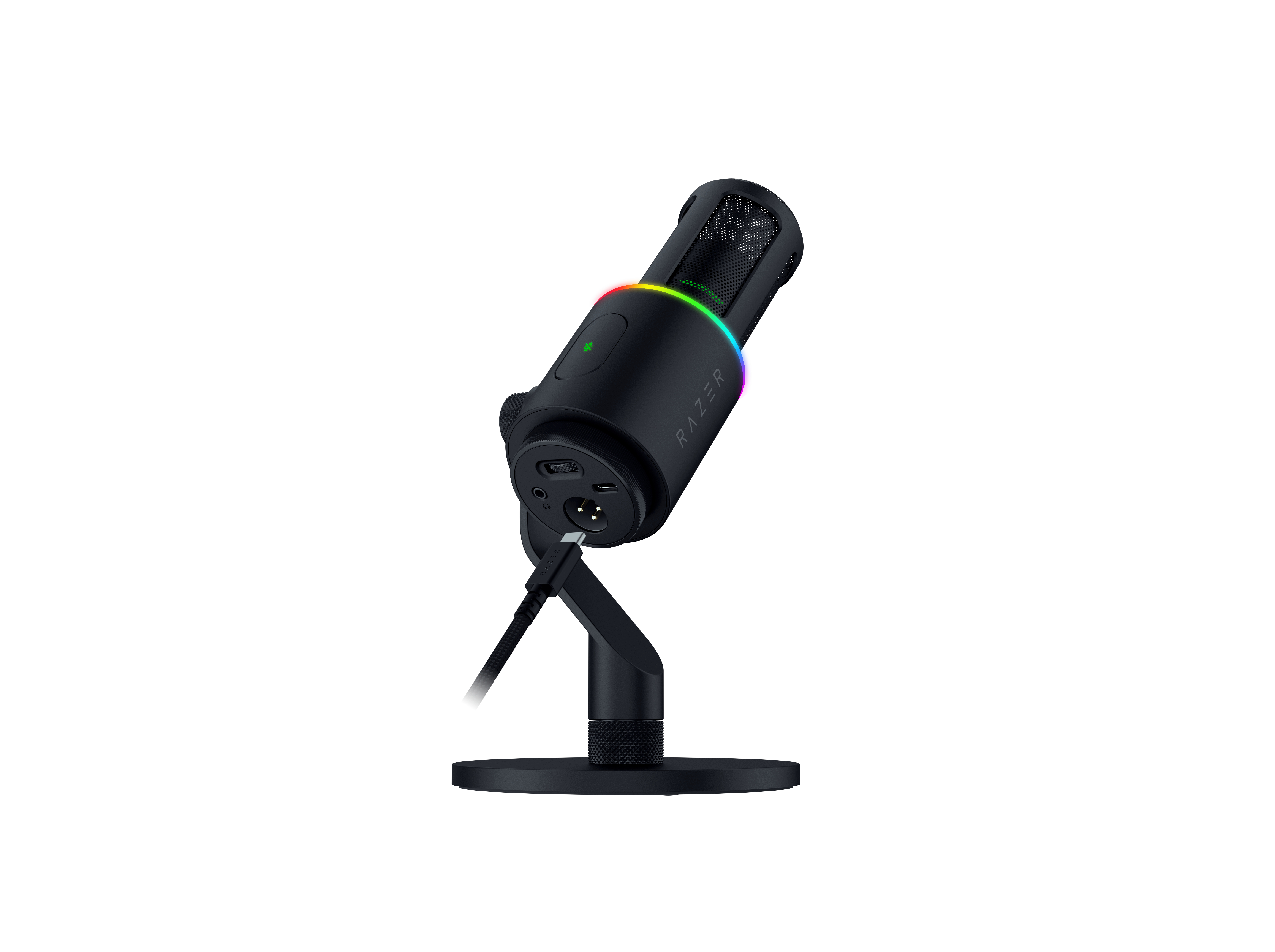 Schwarzes Mikrofon mit RGB-Beleuchtung auf einem Ständer, mit USB-C-Kabel verbunden.