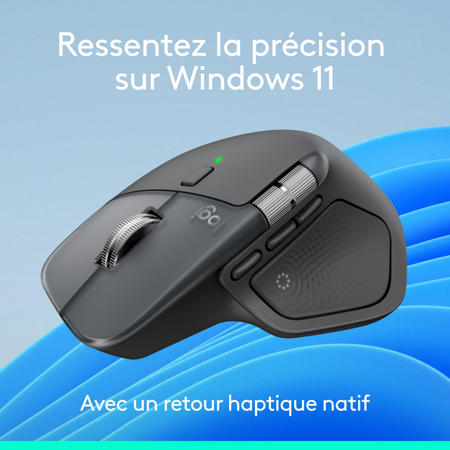 Souris Logitech grise avec molette et boutons sur fond bleu.