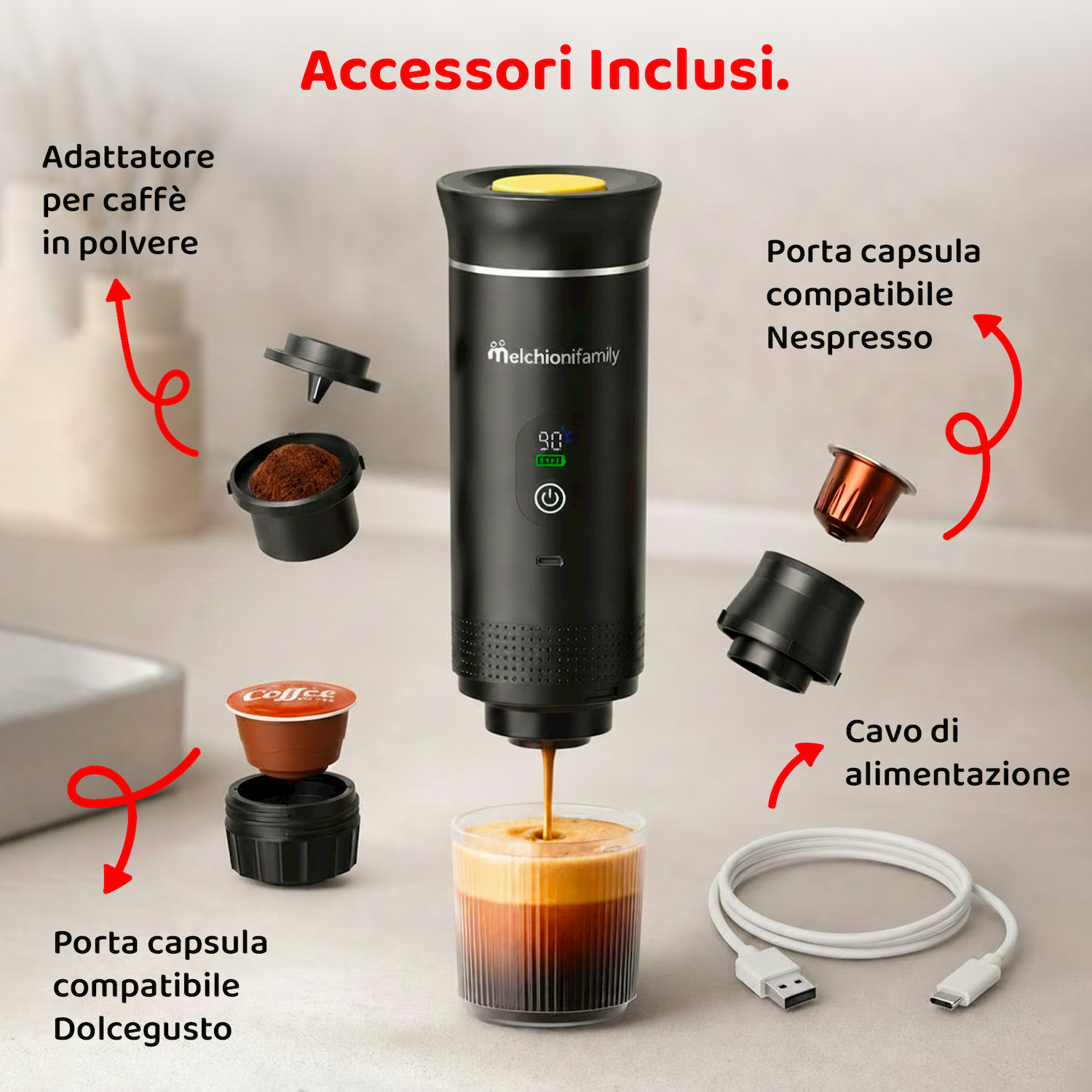 Macchina caffè con accessori: adattatore polvere, portacapsule Nespresso/Dolcegusto, cavo alimentazione.