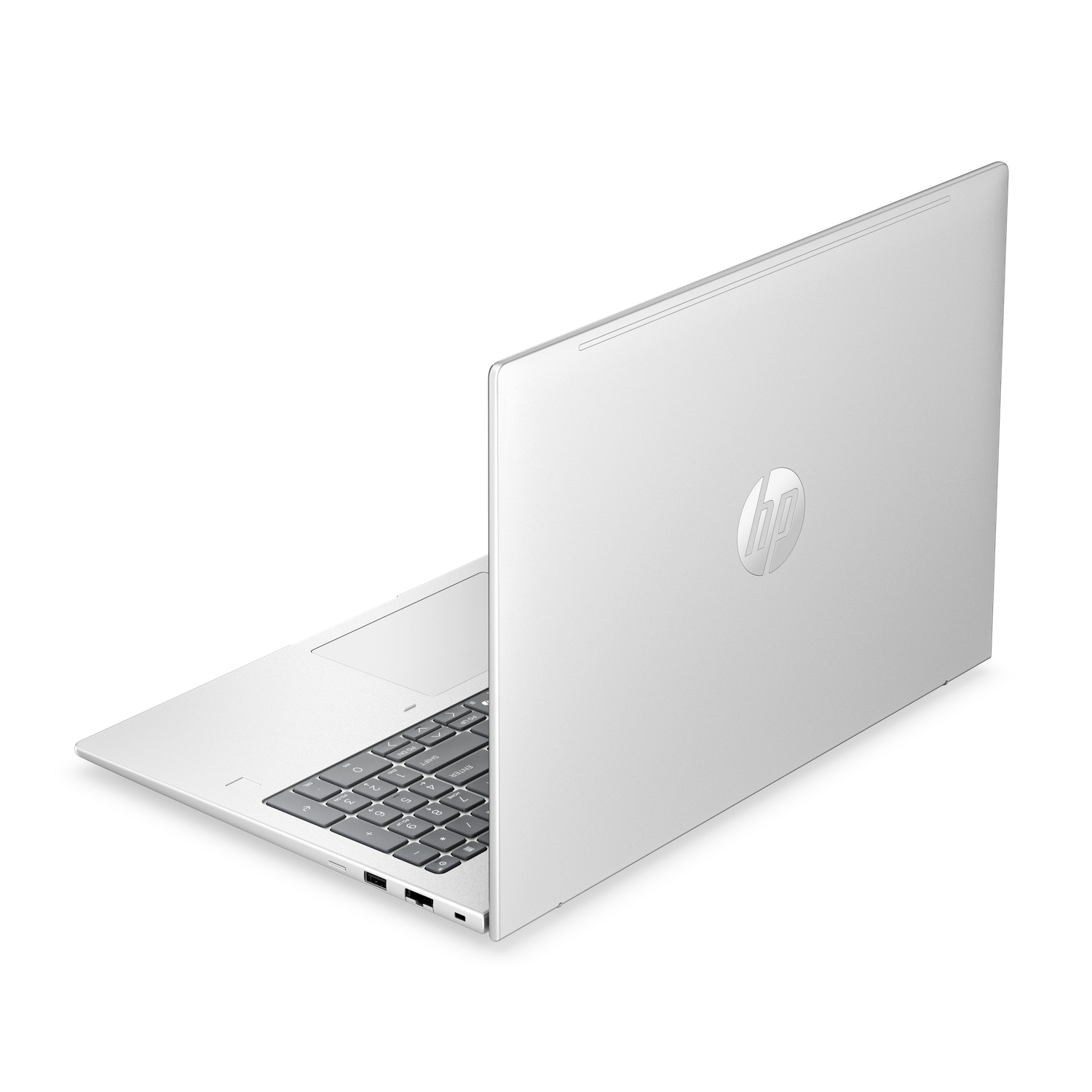 Een zilveren HP laptop met het deksel open, het toetsenbord zichtbaar.