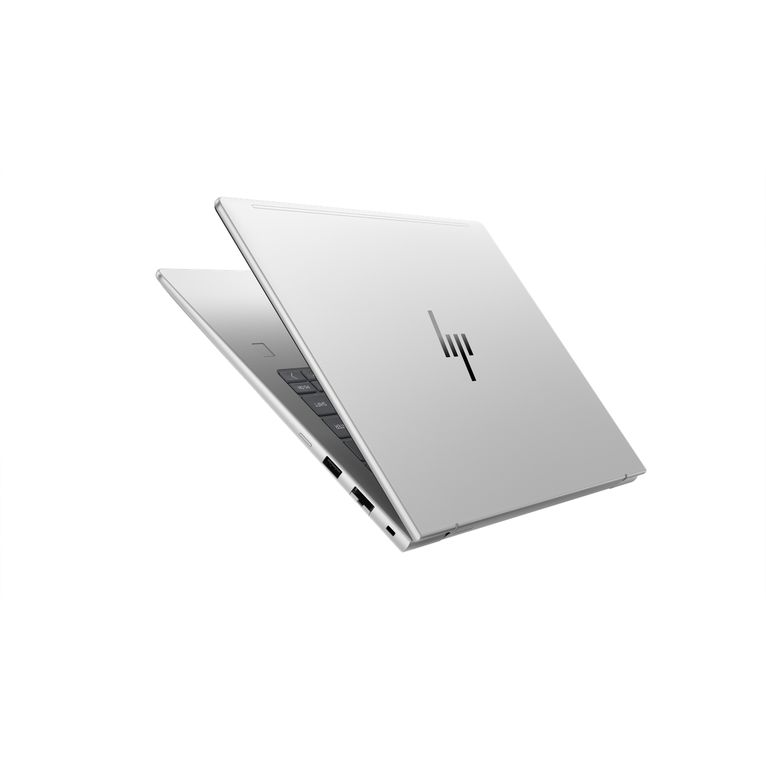 Een open zilveren HP laptop van opzij gezien met een halfopen scherm.