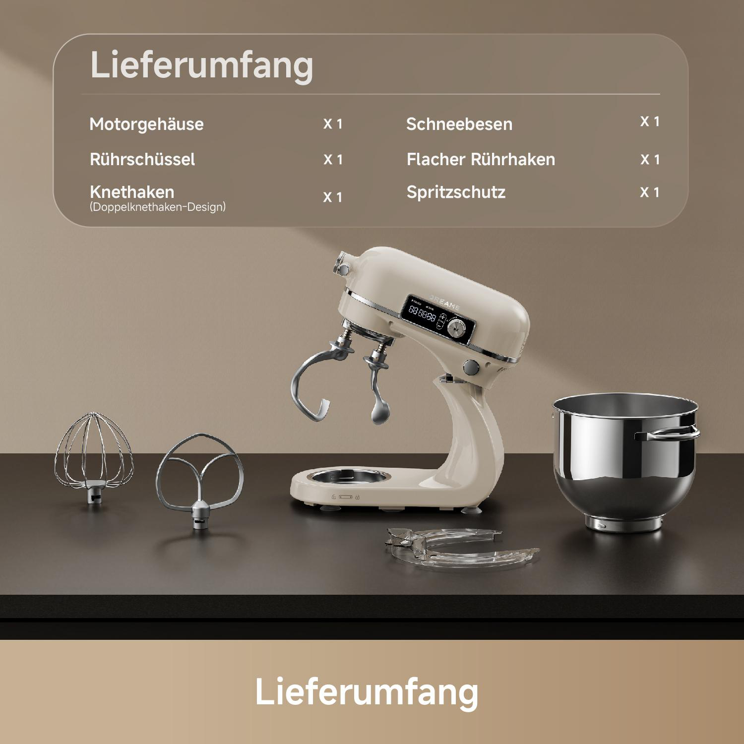 Ein cremefarbener Standmixer mit Zubehör auf einer dunklen Oberfläche.