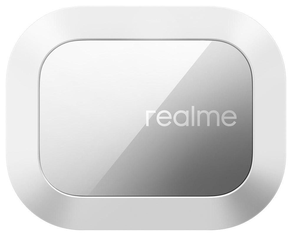 Białe, kwadratowe urządzenie z zaokrąglonymi rogami i logo "realme".