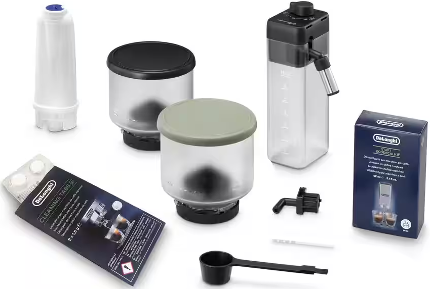 Accessori macchina caffè: filtro acqua, pastiglie pulizia, contenitori, decalcificante.