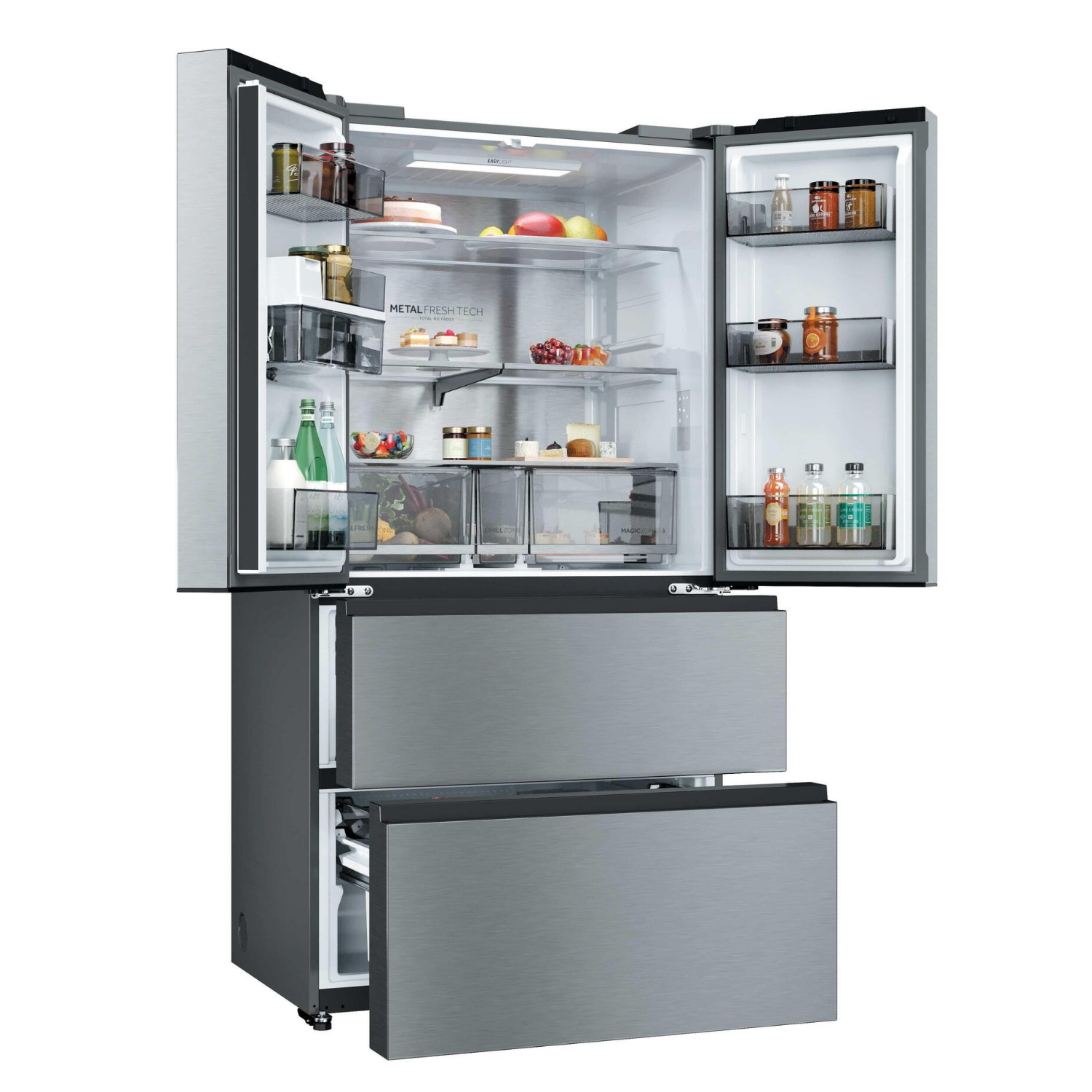 Un refrigerador plateado con puertas abiertas, lleno de comida y bebidas. Se ven dos cajones.