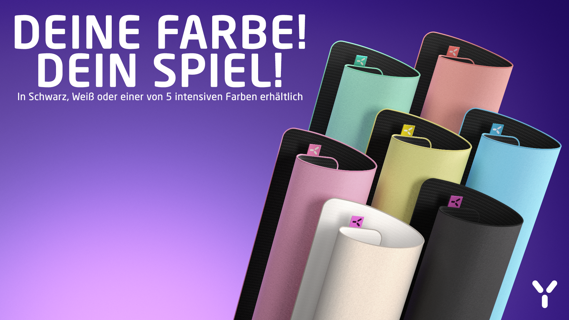 Eine Sammlung von farbigen Mauspads auf einem violetten Hintergrund.