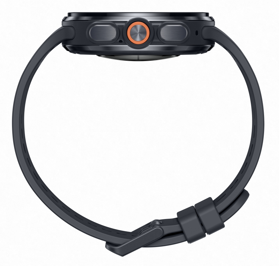 Ciemnoszary smartwatch z pomarańczowym przyciskiem z boku. Białe tło.
