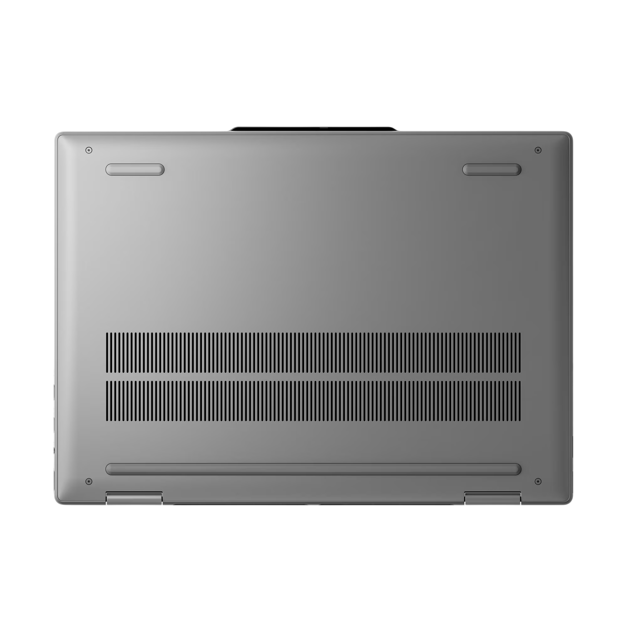 Unterseite eines silbernen Laptops mit Lüftungsschlitzen und Gummifüßen.