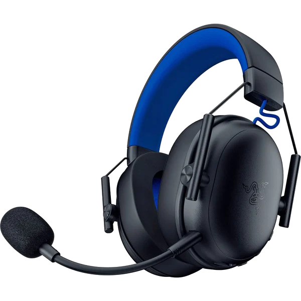 Auriculares negros con diadema azul y micrófono, logo de Razer en auricular.