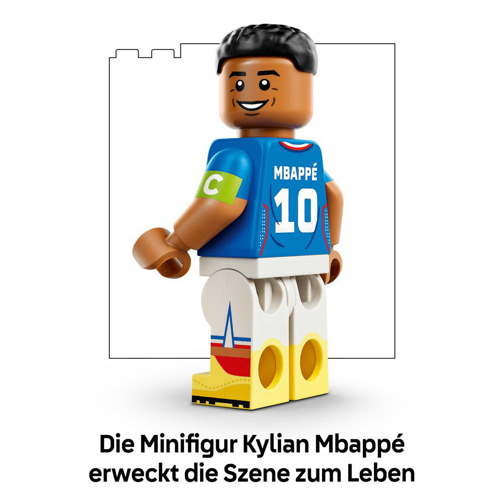 Eine Lego-Figur von Kylian Mbappé in blauer Fußballkleidung mit der Nummer 10.