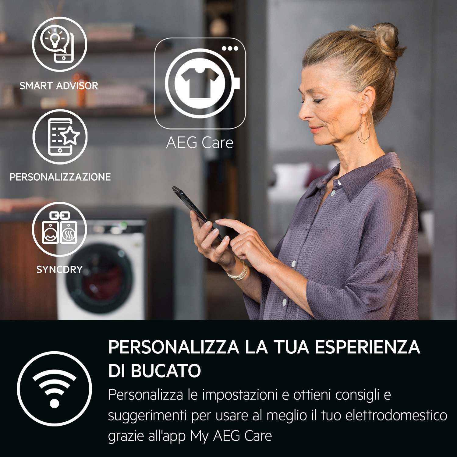 Una donna usa uno smartphone per controllare l'app AEG Care, con lavatrice sullo sfondo.