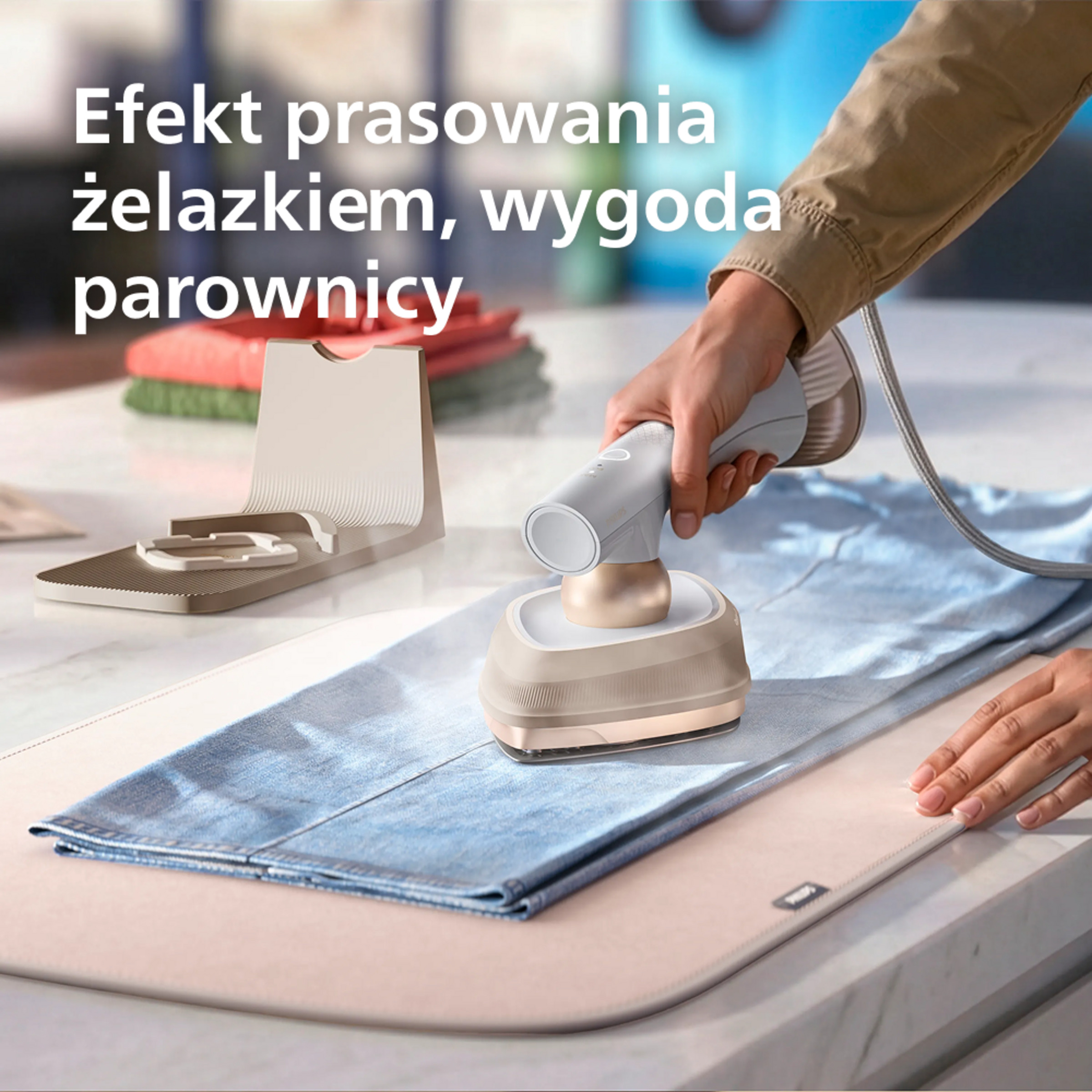 Żelazko i parownica w jednym PHILIPS OneTurn GC213/10 Jedwabista biel