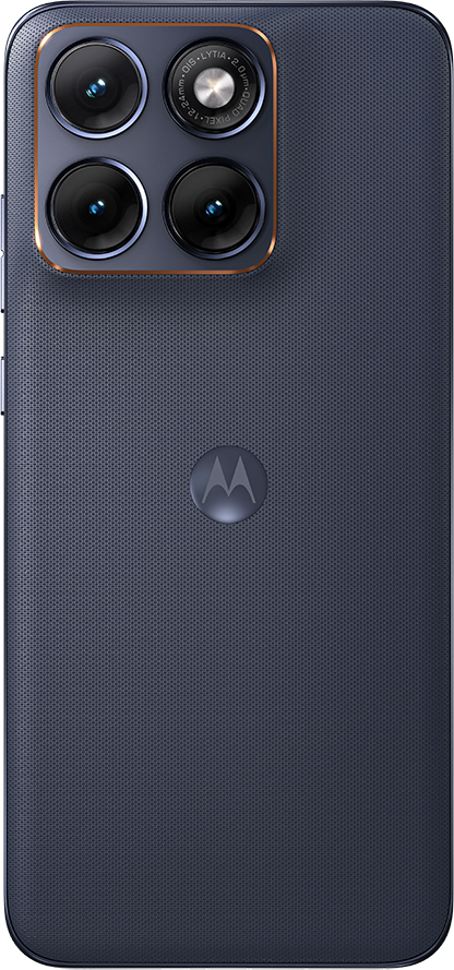Sötét okostelefon hátlapja négy kamerával és Motorola logóval.
