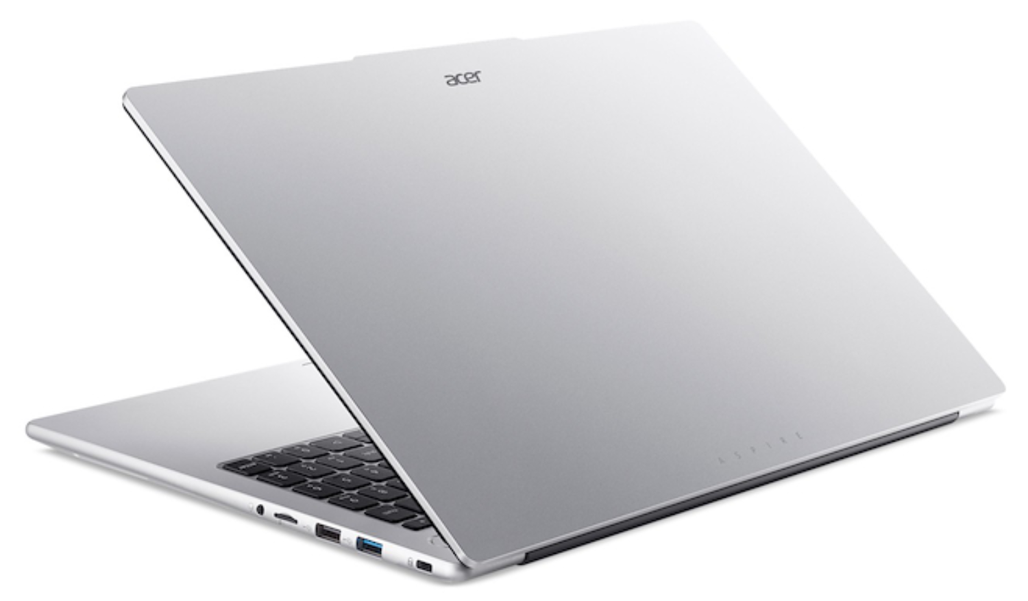 Un portátil plateado Acer Aspire está abierto sobre fondo blanco.