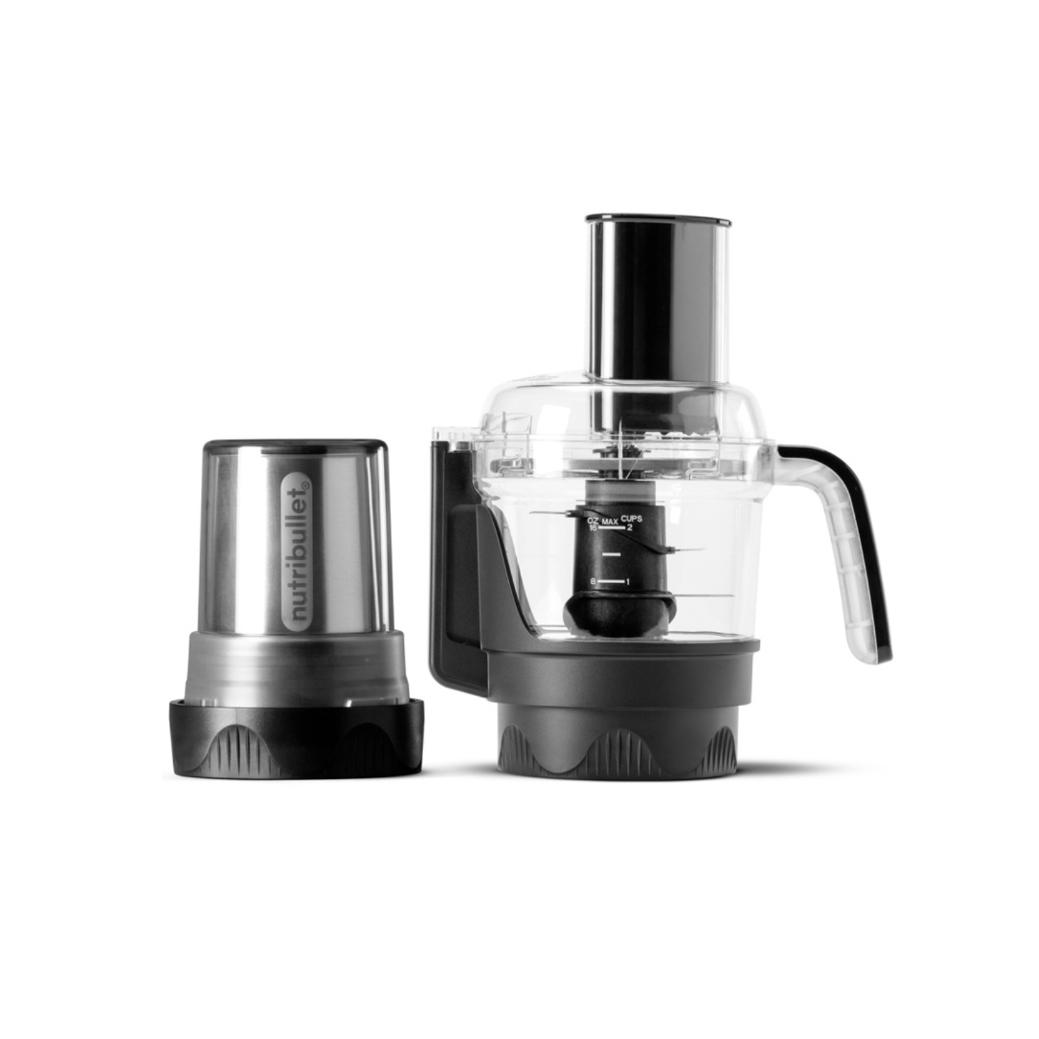 Un robot da cucina NutriBullet nero con contenitore trasparente e bicchiere in metallo.