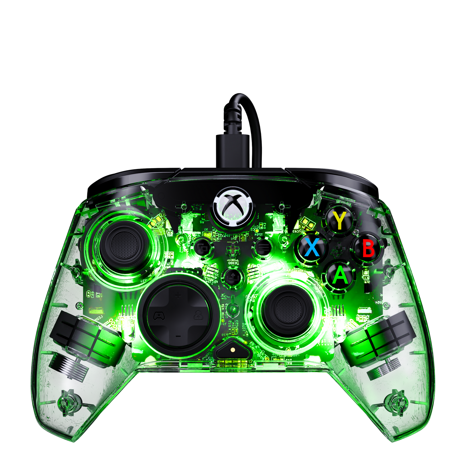 Un mando transparente de Xbox con iluminación interna verde sobre fondo negro.
