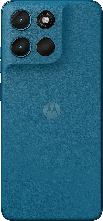 Kék okostelefon hátlapja négy kamerával és Motorola logóval.