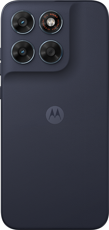 Sötét okostelefon hátlapja négy kamerával és Motorola logóval.