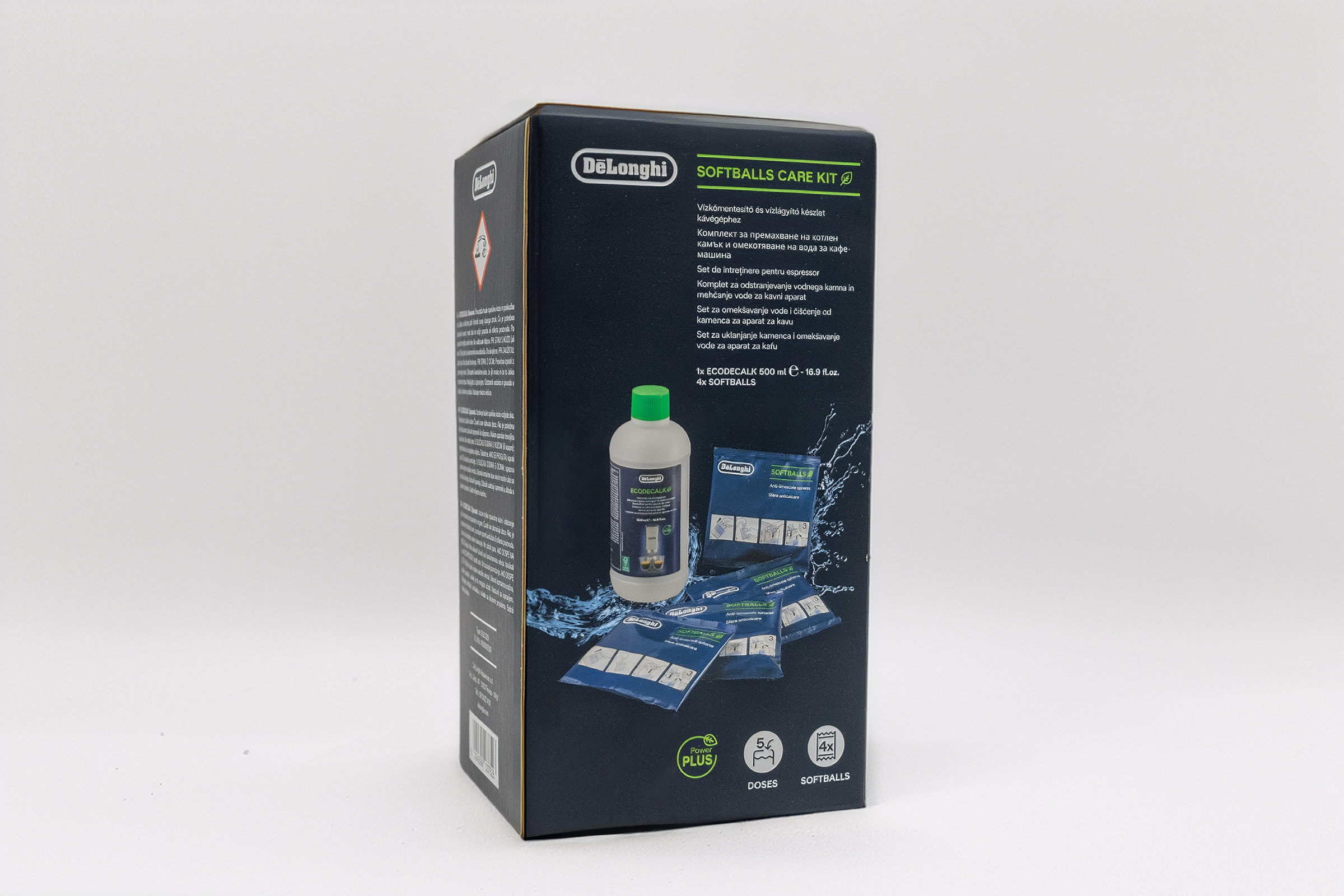 DeLonghi vízkőoldó és vízlágyító szett doboza, termékképekkel.