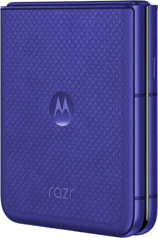 Zárt, lila Motorola Razr kagylótelefon kígyóbőr textúrával.