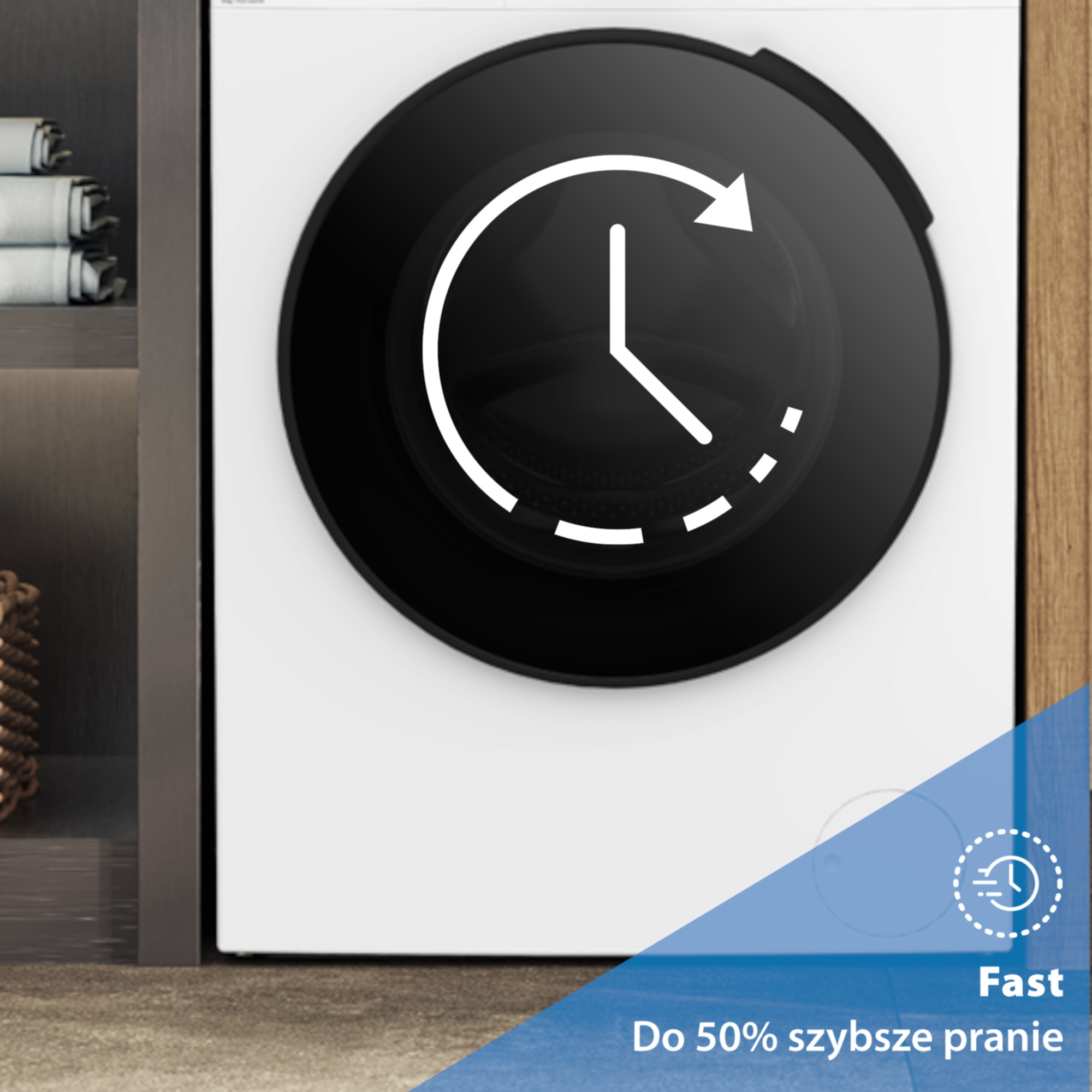 Biała pralka z czarnym iluminatorem i ikoną 'Fast'.