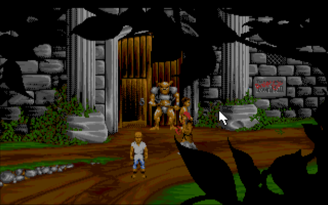 Une forteresse avec une porte en bois. Trois personnages se tiennent devant, un armé.